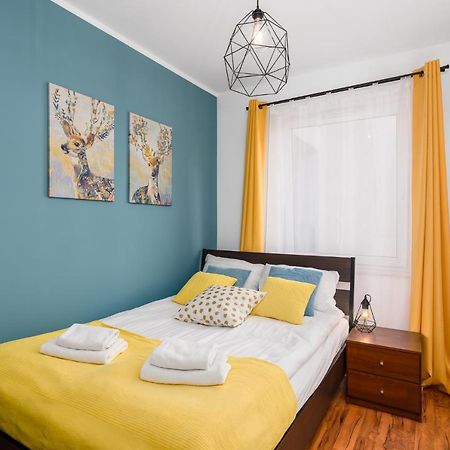 Sleepway Apartment - Garbary 95-75D z parkingiem Poznan Bagian luar foto