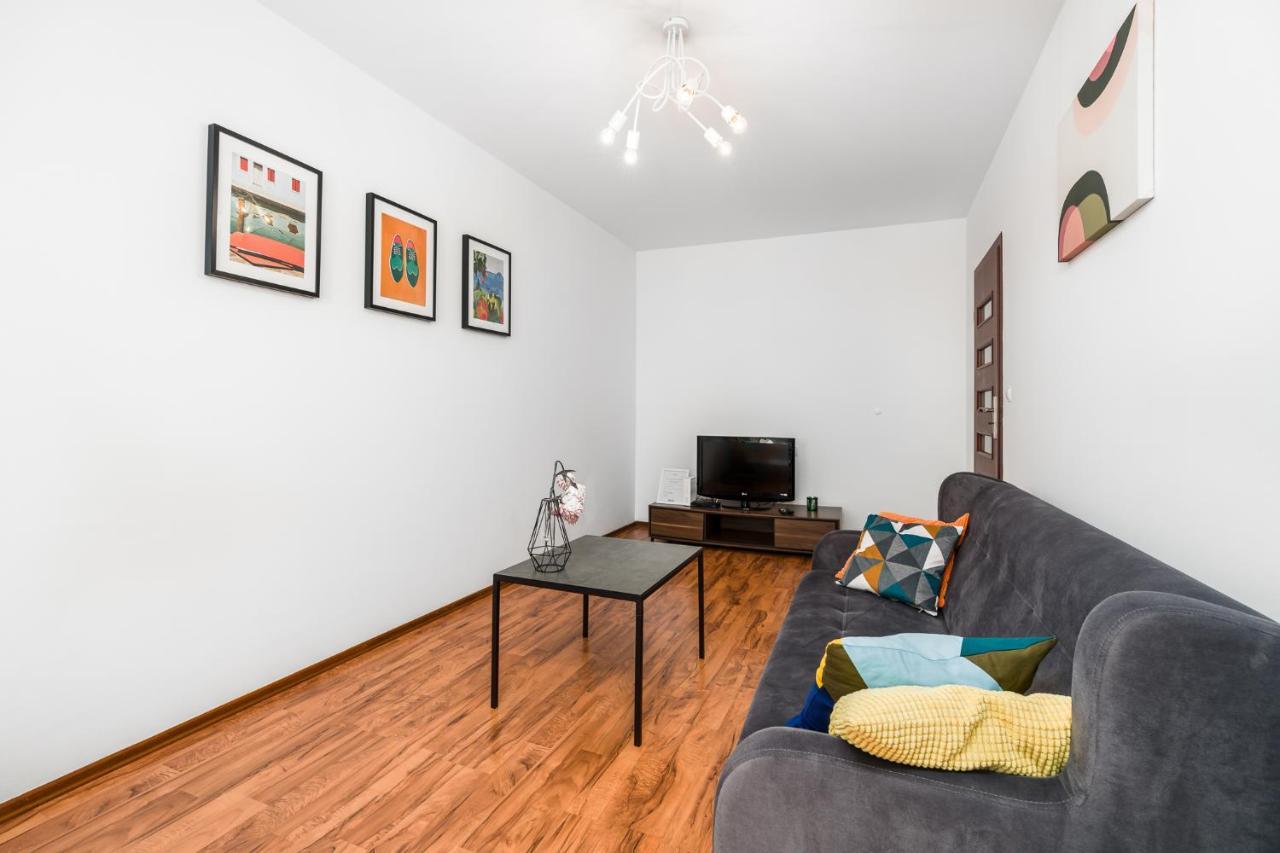 Sleepway Apartment - Garbary 95-75D z parkingiem Poznan Bagian luar foto