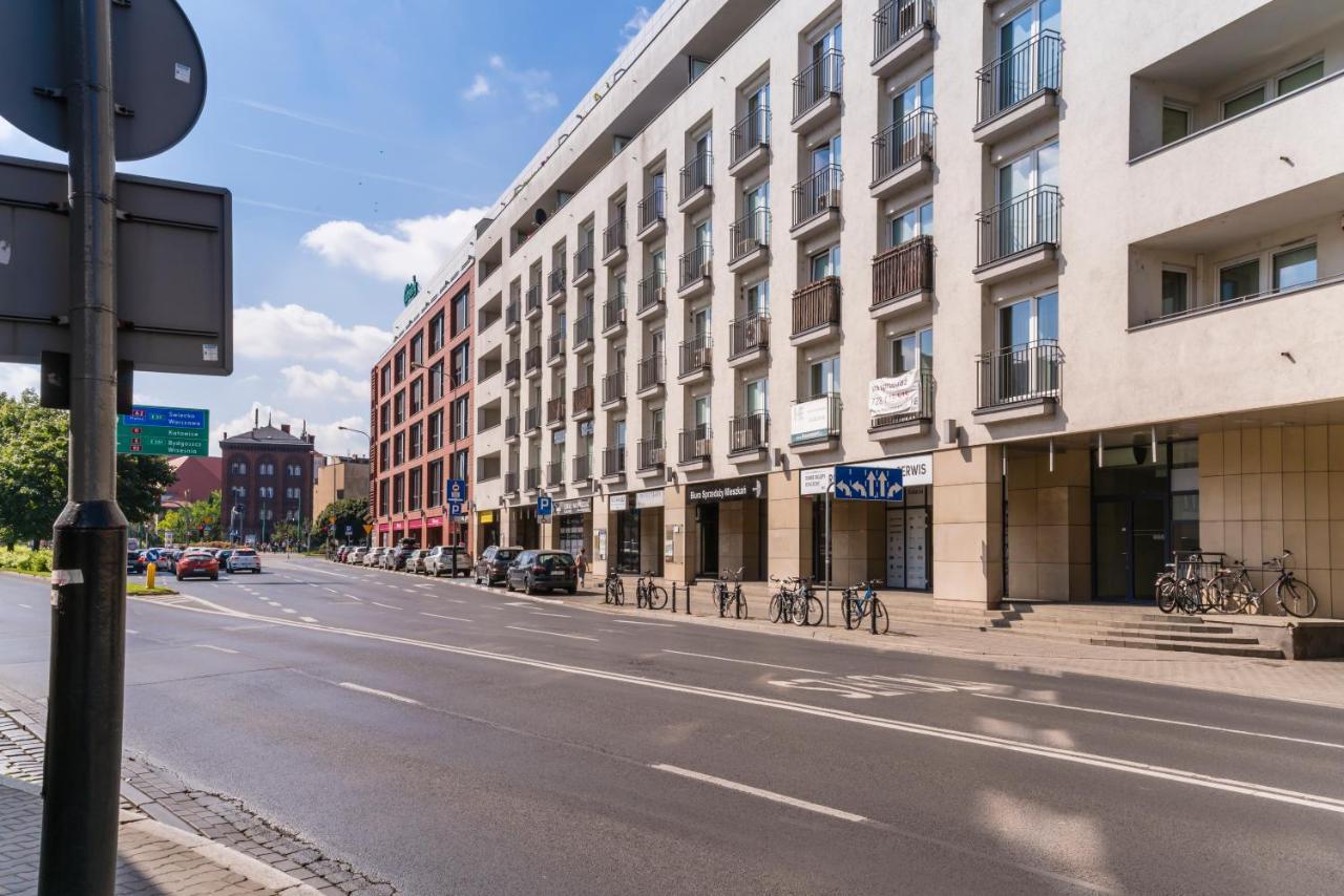 Sleepway Apartment - Garbary 95-75D z parkingiem Poznan Bagian luar foto