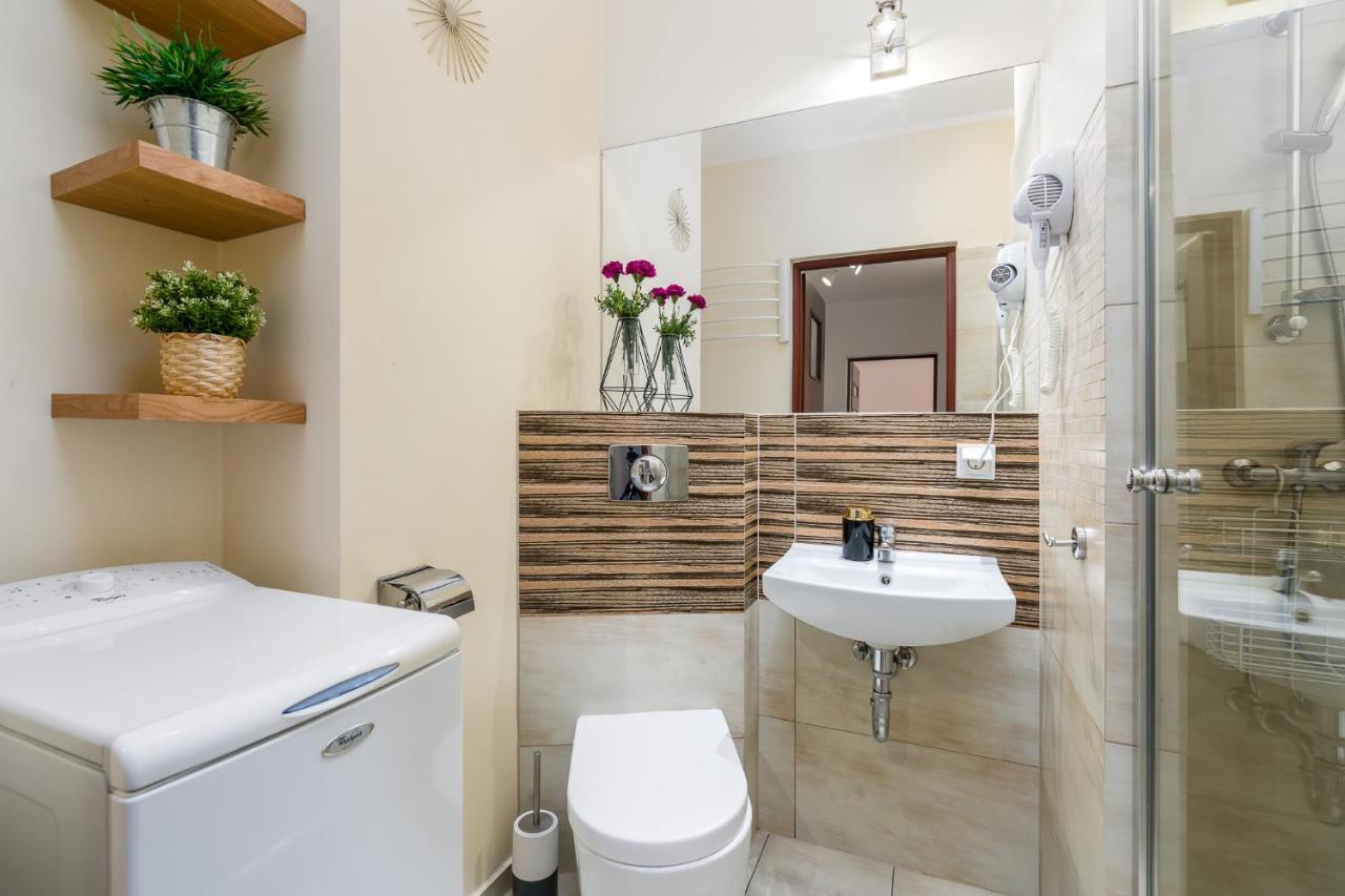 Sleepway Apartment - Garbary 95-75D z parkingiem Poznan Bagian luar foto